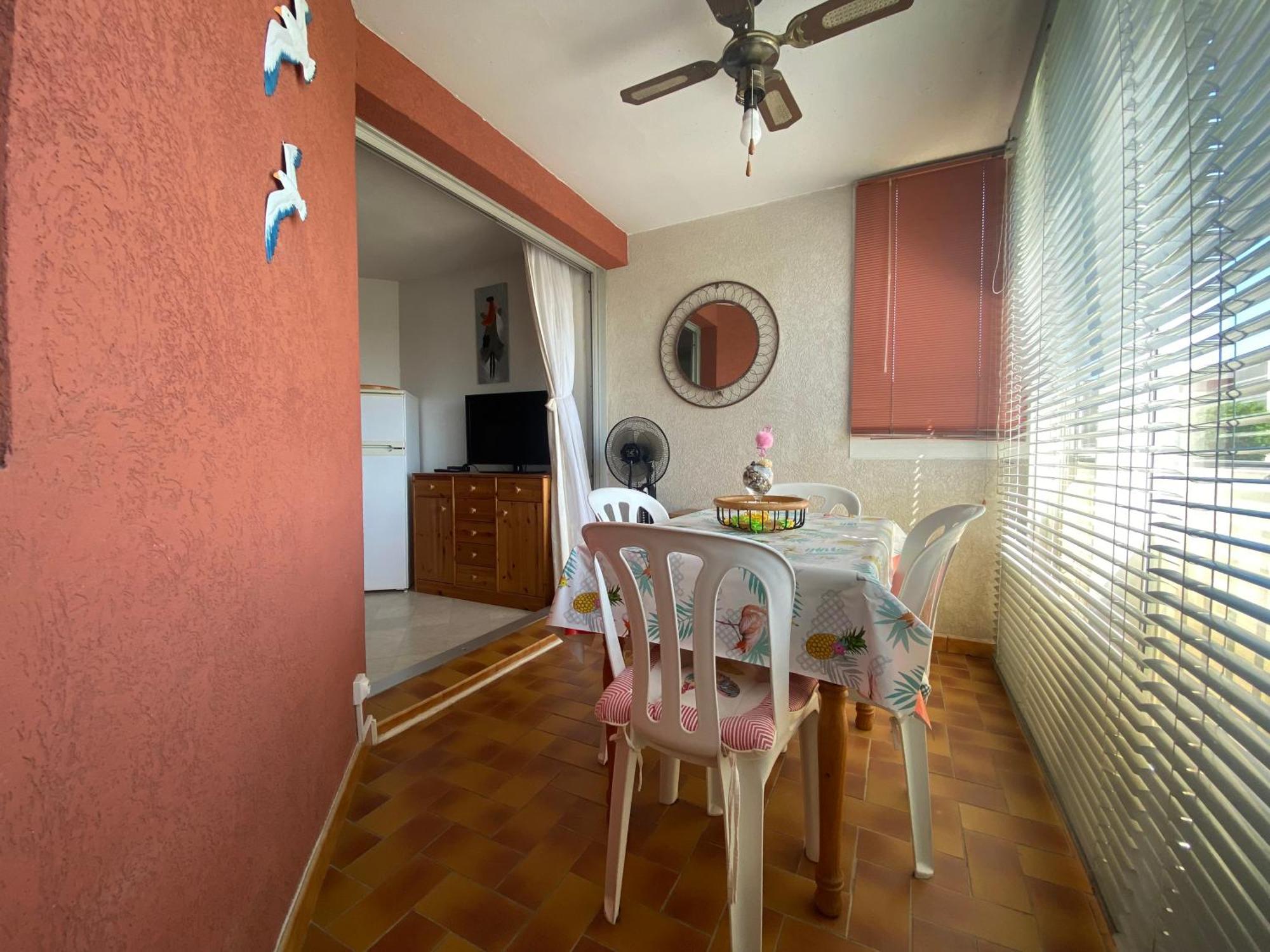 Sol-Y-Days Californie, Appartement Confortable 4 Personnes A 300M De La Plage Le Grau-du-Roi Luaran gambar